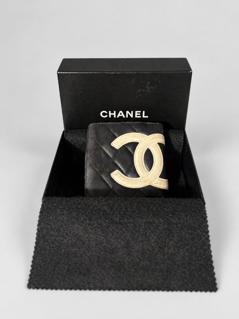 Vintage Chanel Cambon Ligne Black Quilted Lambskin Bifold Wallet - Pink Interior